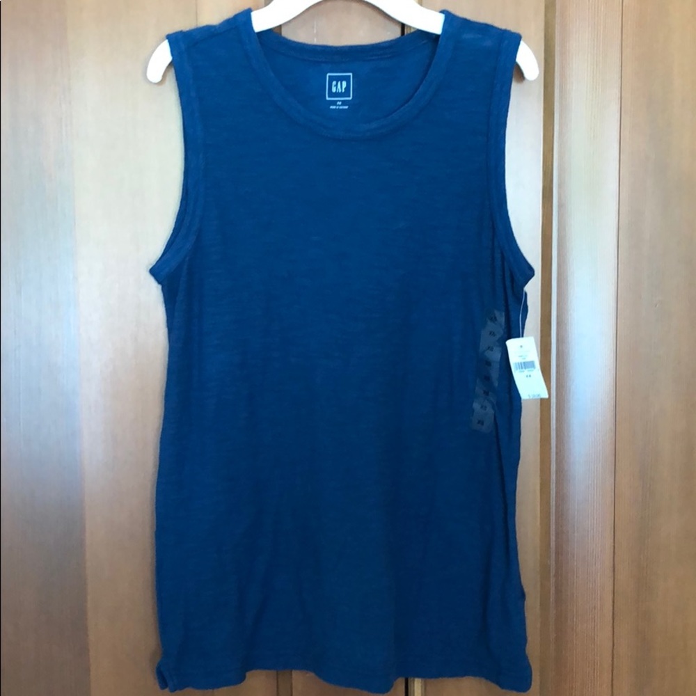 NWT Gap navy tank